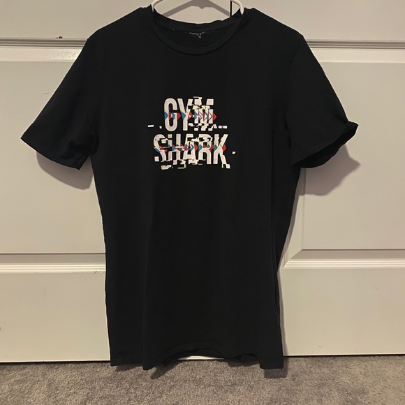 Mens Glitch Gym Shark Tshirt 